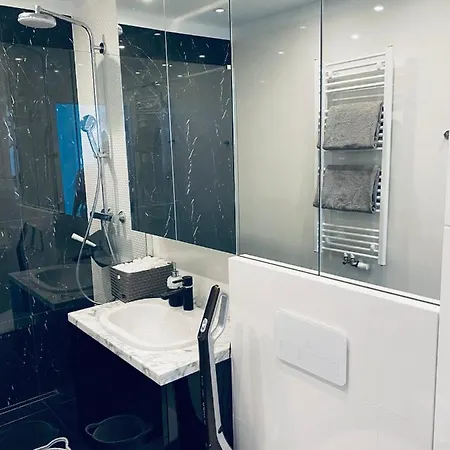 Lägenhet Apartament Na Starym Miescie I